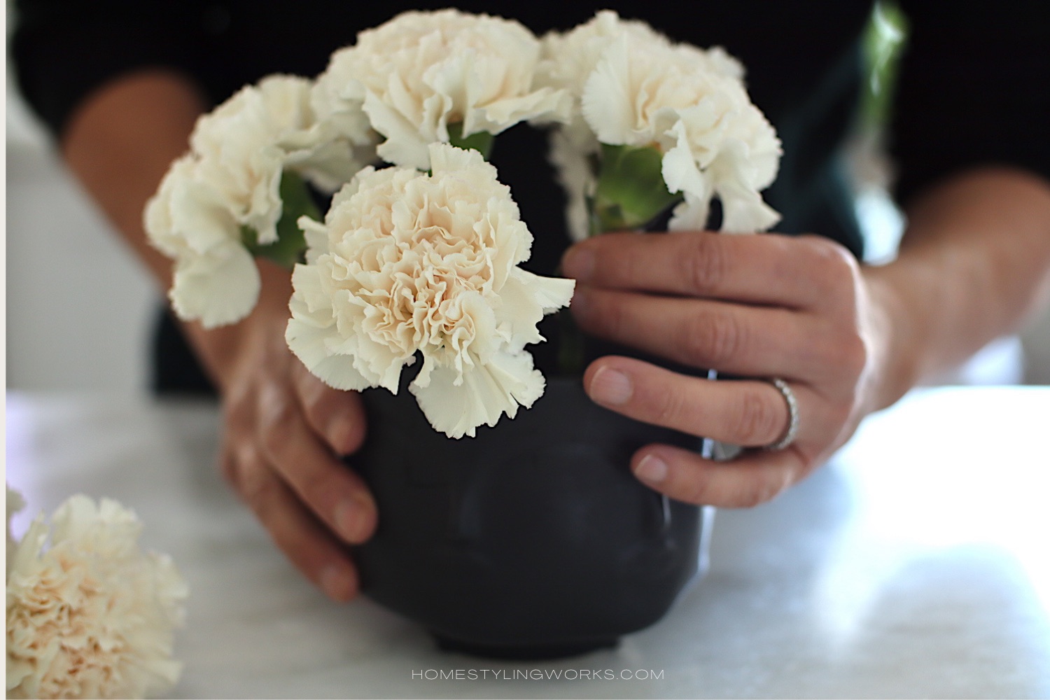 A STEPBYSTEP TUTORIAL TO MAKING CARNATIONS “MAGAZINE BEAUTIFUL