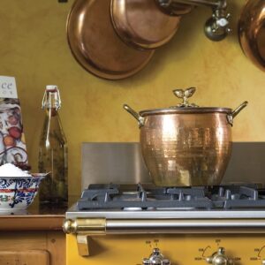 THE KITCHEN SHOP